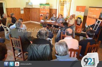 Representantes pig�enses participaron de una reuni�n de la Mesa Ap�cola Bonaerense
