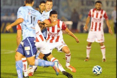 Uni�n lo ganaba, festejaba pero se lo empat� Temperley sobre el final