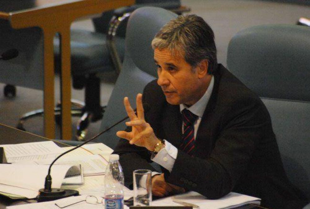 Corrupcin en el Megaestadio: el diputado Hugo Prez quiere darle datos al fiscal Sancho
