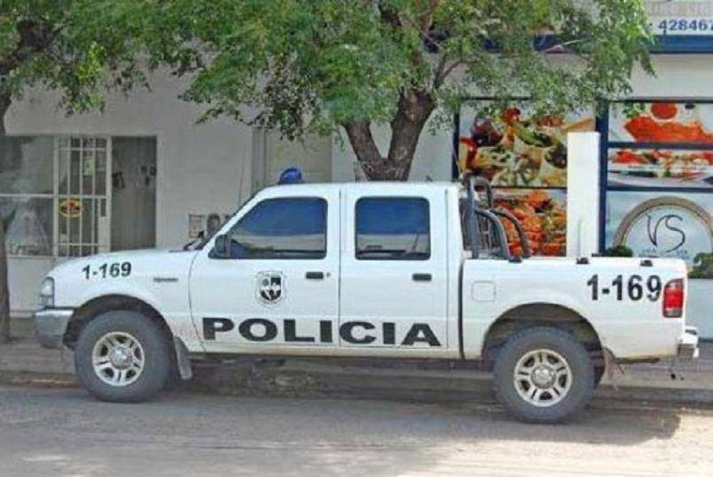 Robaron a mano armada m�s de 20 mil pesos en un Pago F�cil del centro