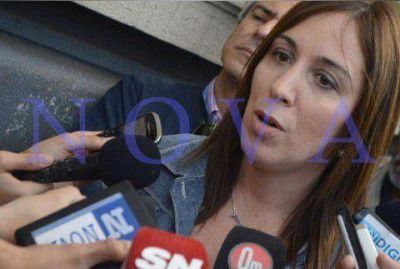 En tren de campa�a, Mar�a Eugenia Vidal viaj� por el Ferrocarril Roca proponiendo 