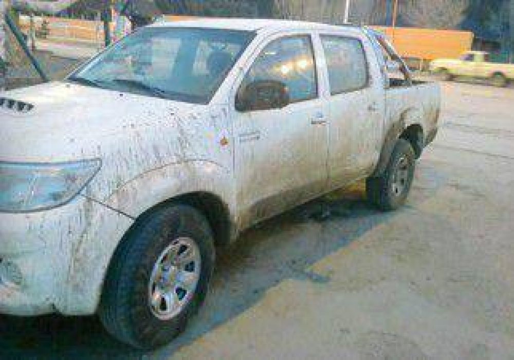 Investigan banda que roba camionetas a las petroleras 