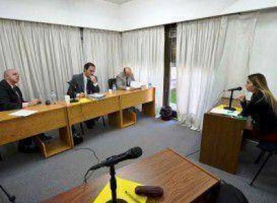 Quiroga logr� que se investiguen licencias truchas