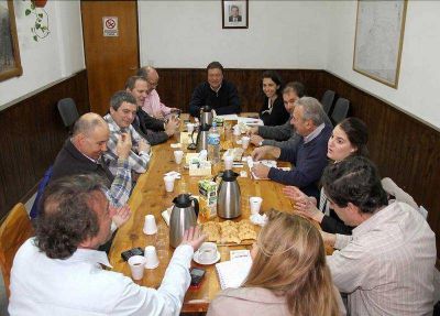Weretilneck confirm� millonario aporte para la promoci�n tur�stica de Bariloche