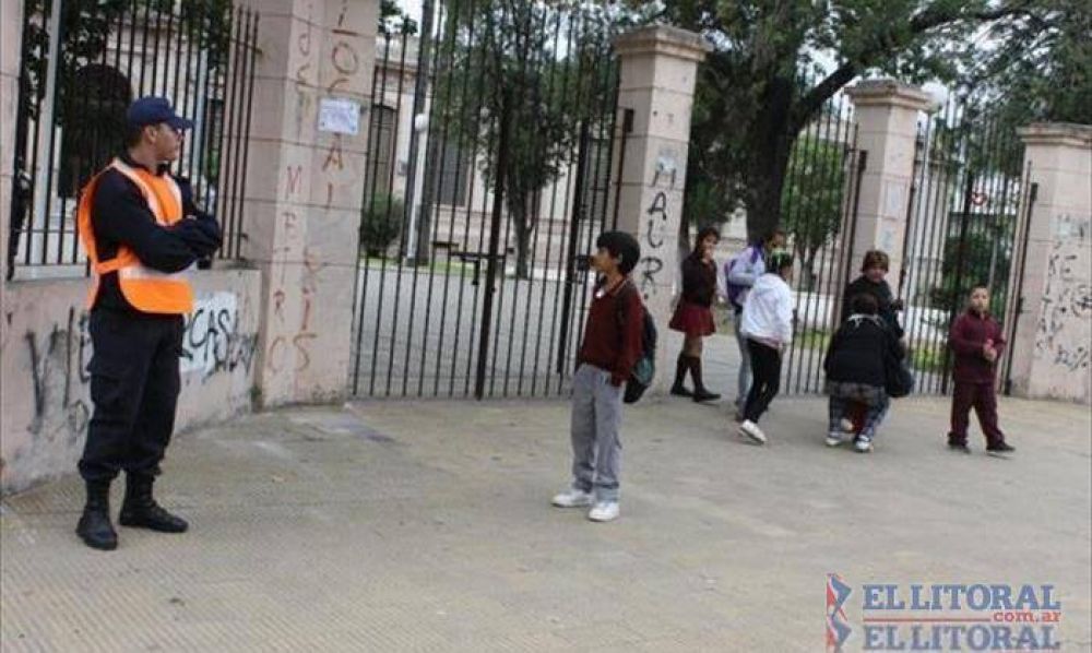 M�s all� de las c�maras, gremios piden abordar a fondo la inseguridad escolar