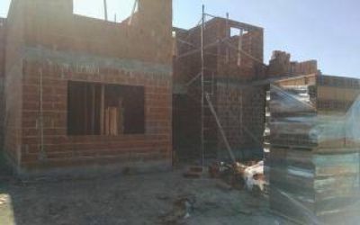 Pilar: Ministerio de Trabajo suspendi� 28 obras en construcci�n