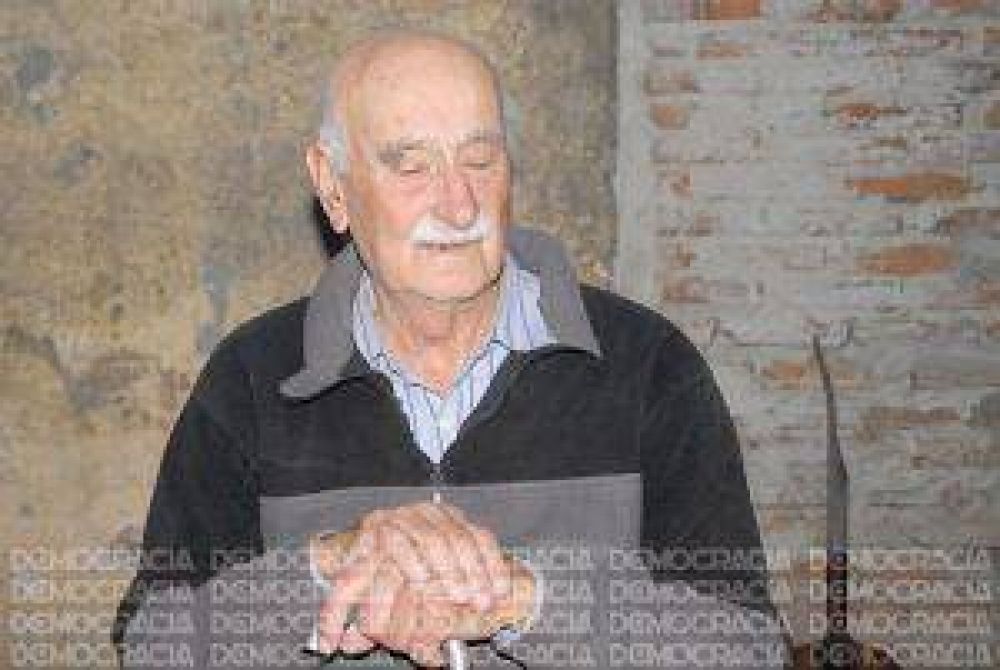 Asaltan a anciano, lo golpean y le roban dinero en efectivo