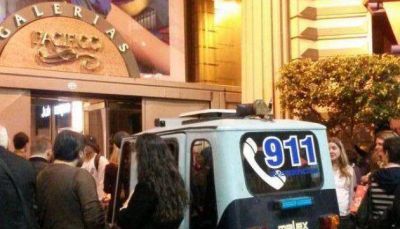 Desalojaron Galer�as Pac�fico por una amenaza de bomba