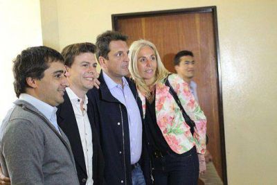 Sergio Massa y Gabriel Mercuri Juntos En Lomas De Zamora