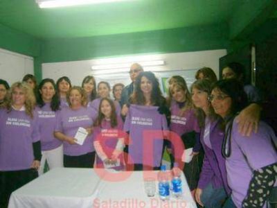 EL CINISMO DEL RADICALISMO LOCAL