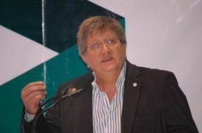 Ferrero avizora protestas a corto plazo