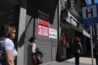 Mudarse o cerrar, un dilema para muchos comerciantes marplatenses