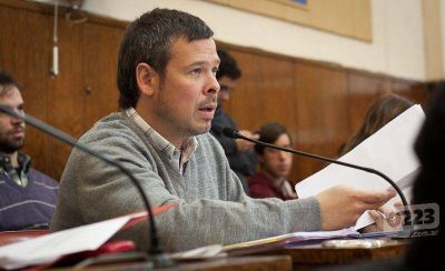 Solicitan desag�es en el barrio Parque Independencia