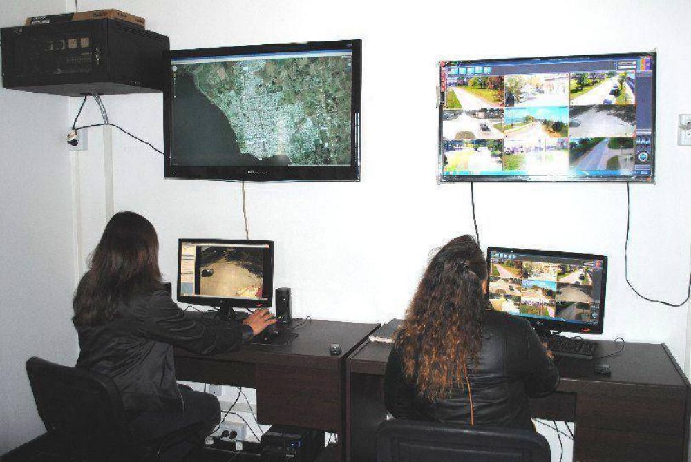CHASCOMS: Se realiz la inauguracin del Centro Municipal de Monitoreo y Video Vigilancia