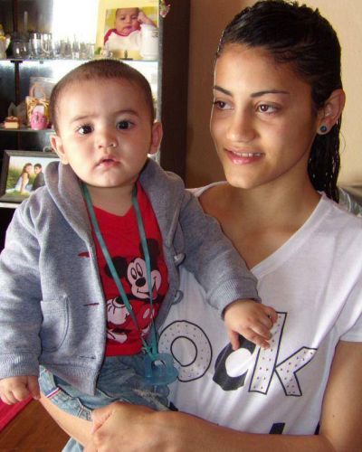�Mi hijo me da fuerzas para seguir con los estudios�