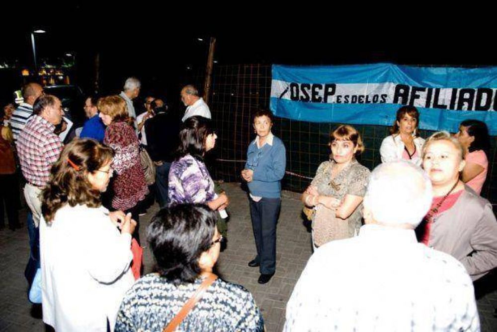 Afiliados de OSEP quieren nueva obra social para los catamarque�os