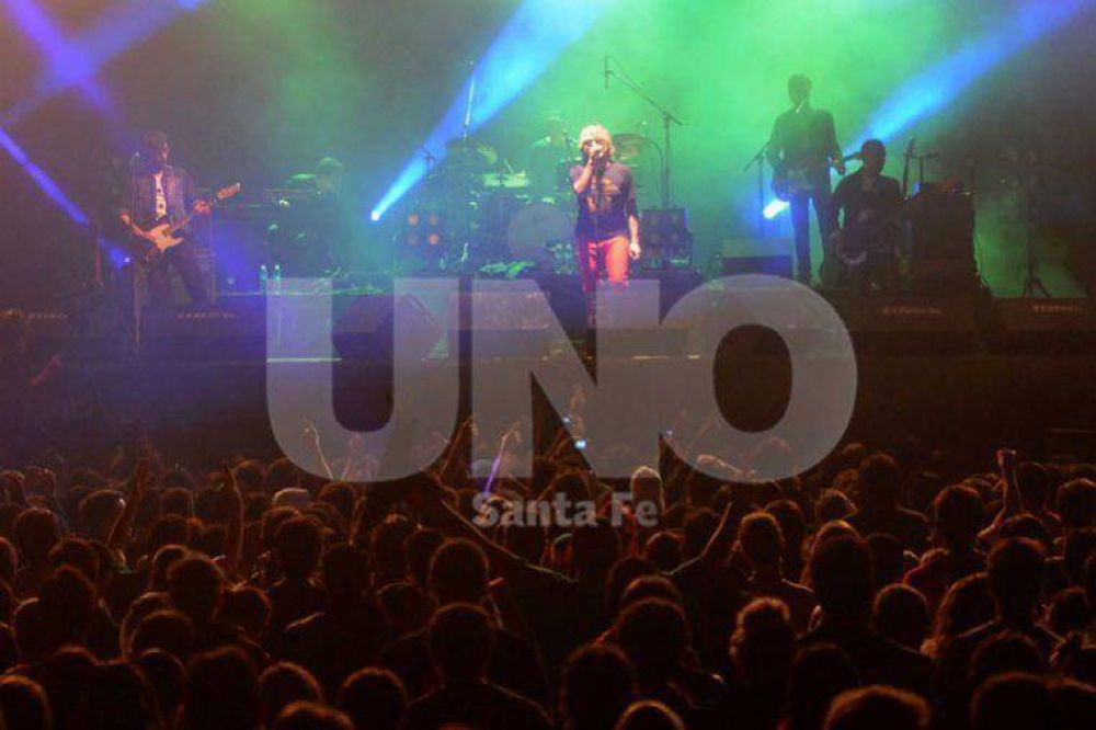 La primavera tuvo su gran fiesta a puro rock en la Costanera de Santa Fe