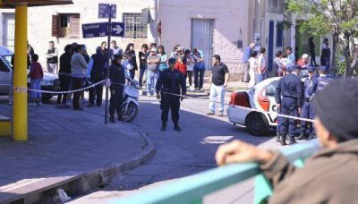 Paola fue asesinada, y su hija est� grave