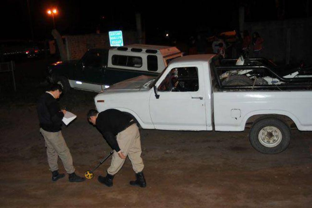 Un hombre fue detenido por agredir a la pareja de su exmujer y perseguirlos con su camioneta