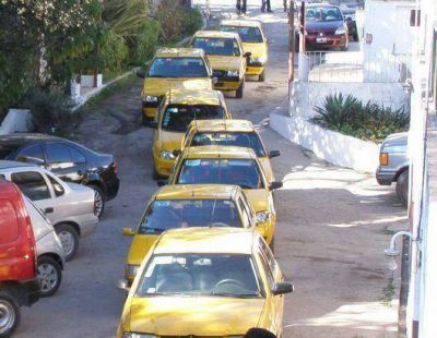 Los taxistas quieren aumentar las tarifas 