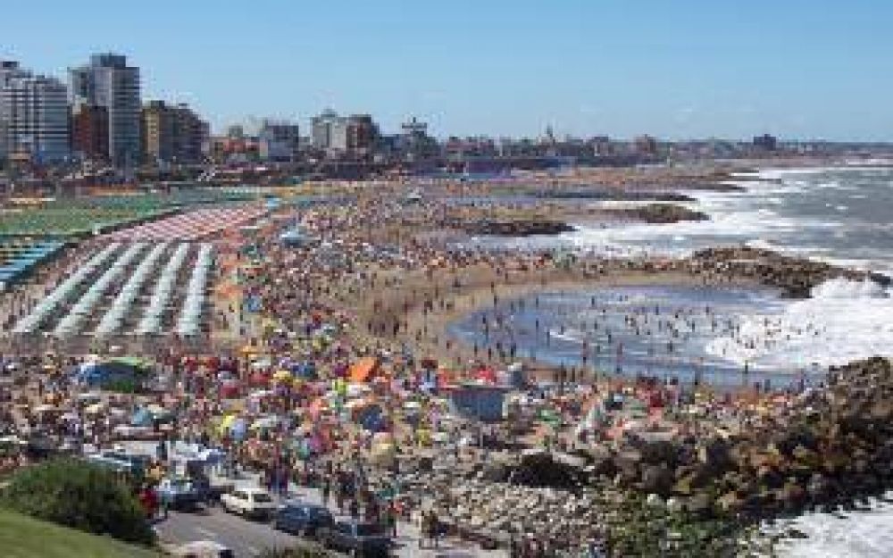 Mar del Plata: Piden que las clases no empiecen antes del 15 de marzo