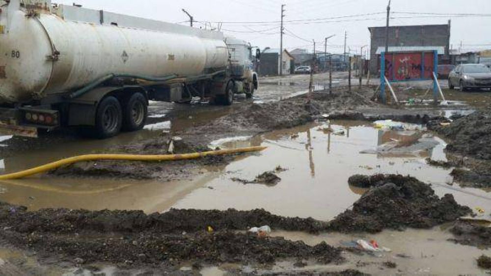 La lluvia gener� nuevamente inconvenientes en diversos puntos de la ciudad