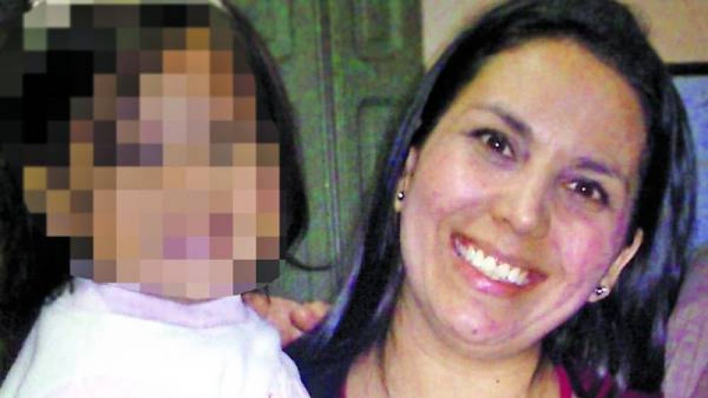 La beba que sobrevivi� en la alcantarilla sigue grave