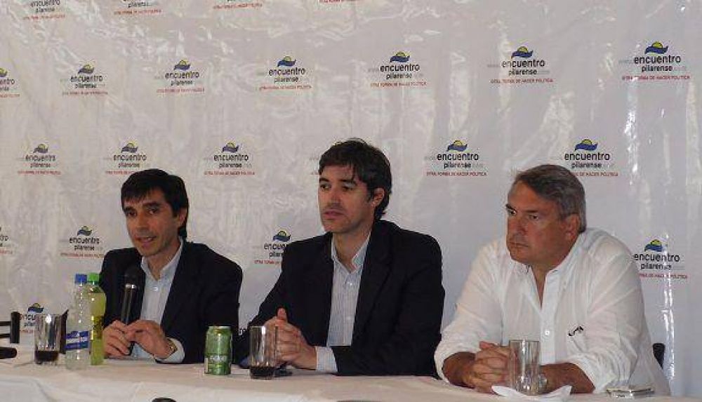 Lagomarsino y su partido vecinal se sumaron al Frente Renovador Pilar