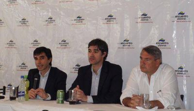 Lagomarsino y su partido vecinal se sumaron al Frente Renovador Pilar