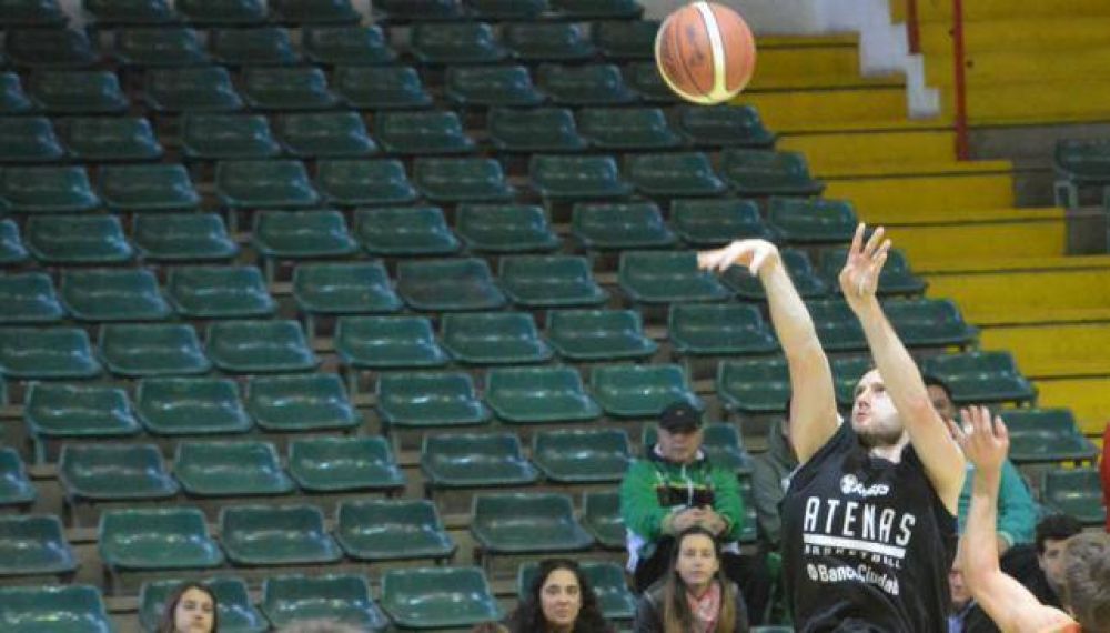 Pitu Rivero regres� a Atenas