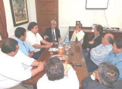 Los gremios pidieron reestructuraci�n salarial
