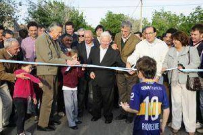  Rawson sigue construyendo nuevos pavimentos