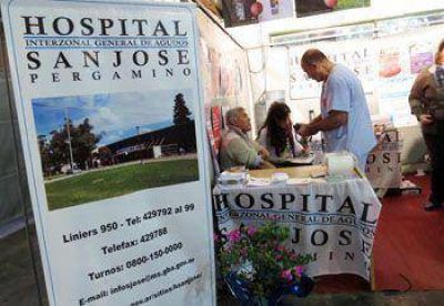 El Hospital planifica estrategias para salir a la comunidad
