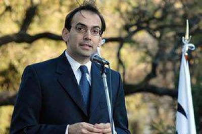 El PRO quiere controlar a otros partidos
