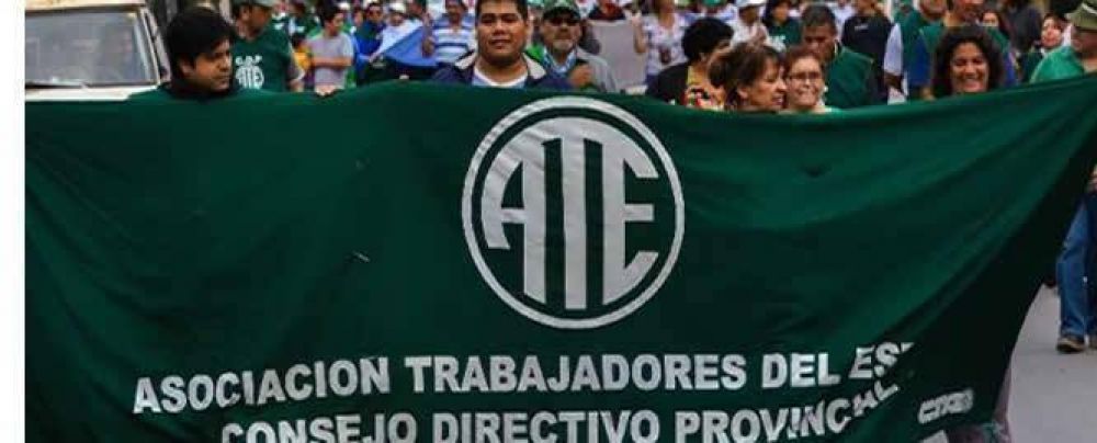 Es una mentira la reducci�n de horas c�tedras