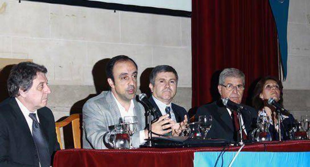�La Ciudad ha asumido la gesti�n de riesgo como pol�tica de Estado�