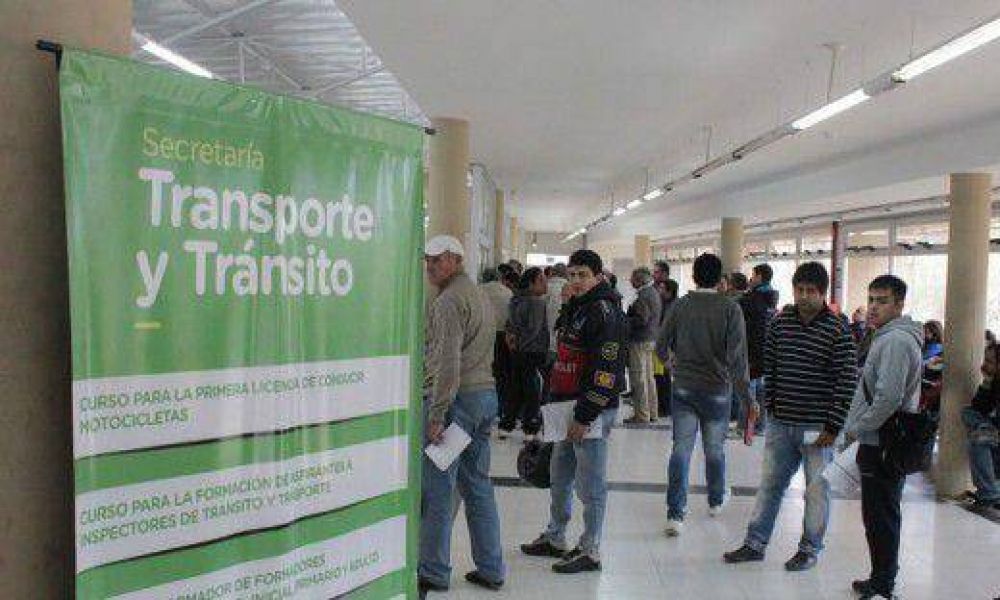 300 choferes siguen con sus carn�s vencidos; ahora por demoras en Medicina Preventiva