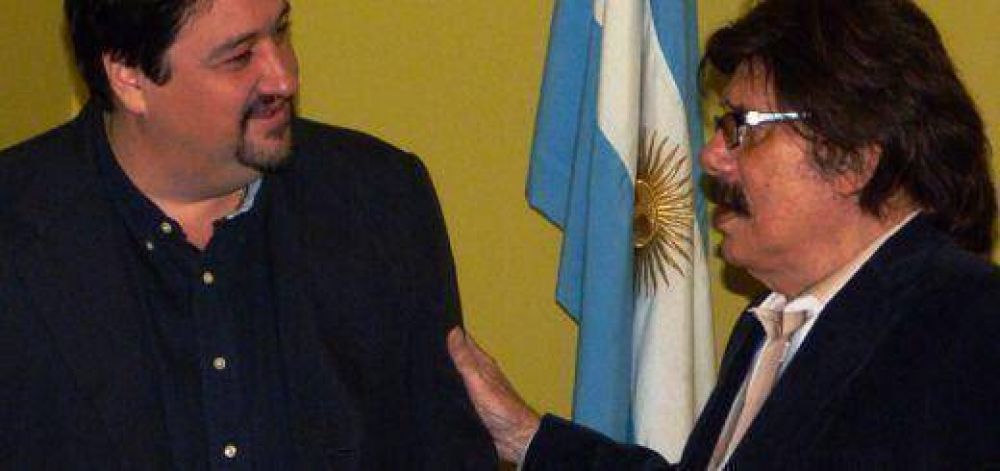 Reconocimiento del gobernador Maurice Closs al Mens�