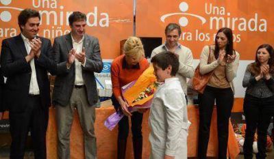 Karina Rabolini estuvo en Pueblo Nuevo con el programa �Una mirada para los ni�os�