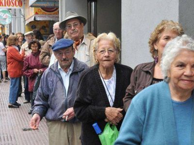 M�s de 14 mil mendocinos para se anotaron en la moratoria para jubilarse