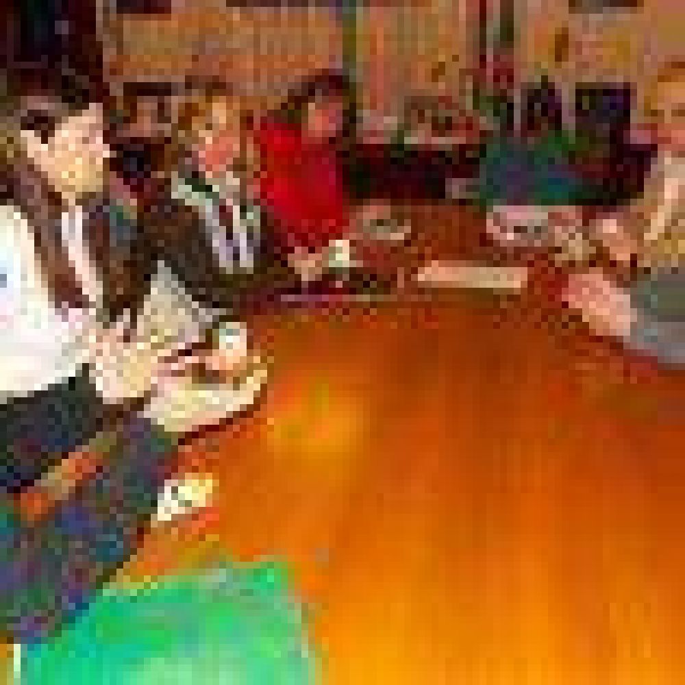 Eval�an nuevas ofertas acad�micas para la subsede de Quequ�n