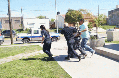 Jos� Lemme: 'Se amotinaron para pedir el traslado a las c�rceles' 