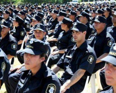 Sigue la disputa: concejales massistas reclamaron 340 polic�as m�s para Bah�a 