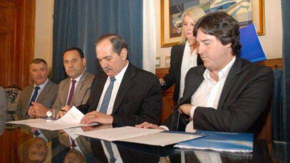 �El interzafra seguir� vigente en Tucum�n�