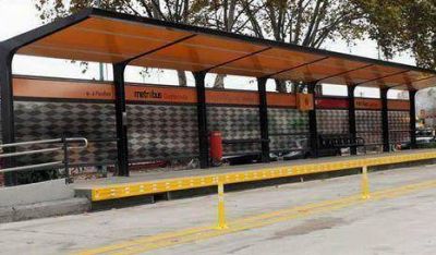 Metrob�s: Pol�mica por la limpieza de estaciones