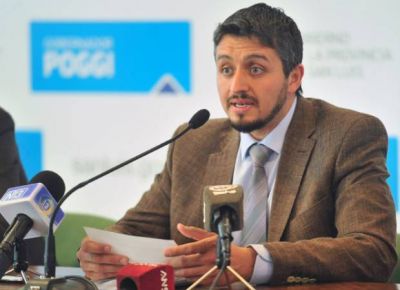 El Gobernador le acept� la renuncia al ministro de Deportes Arnaldo Lastra