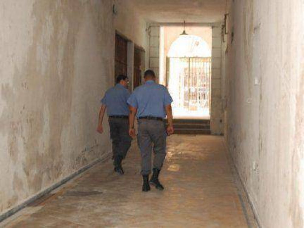 Una requisa en la crcel de Gualeguaych gener una protesta de presos 