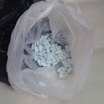 Mujer llevaba marihuana y 120 pastillas en su vagina