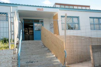 Susto tras una explosi�n en cocina de una escuela