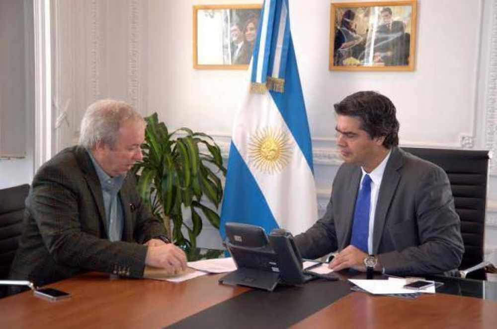 Capitanich recibi� al gobernador de santa cruz Daniel Peralta